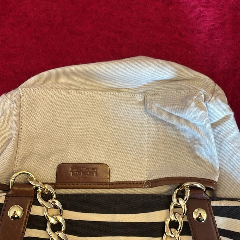 MICHAEL KORS GIRAFFE PRINT HANDBAG TOTE BLACK WHITE BROWN W/  GOLD CHAIN STRAPS